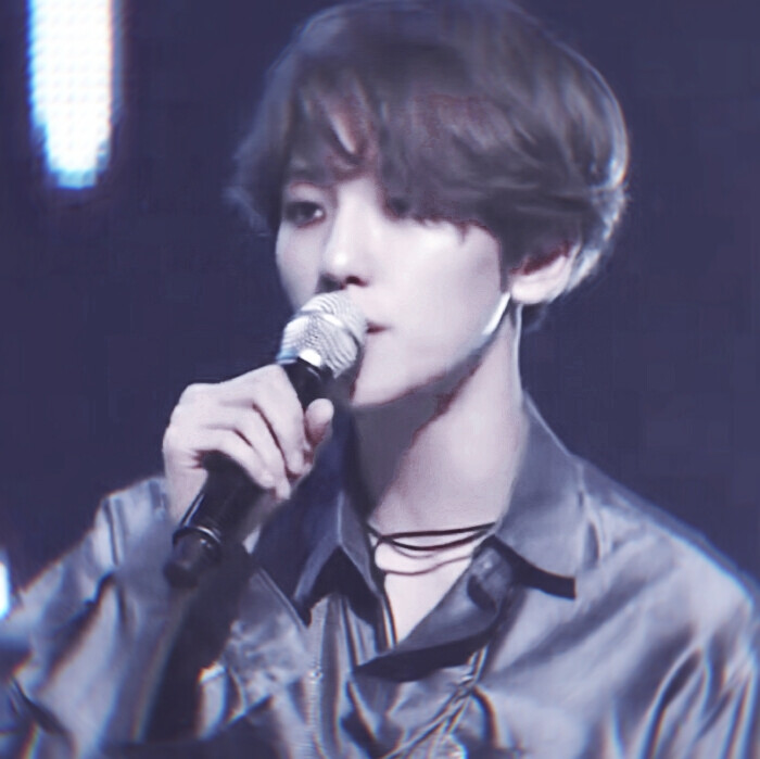 边伯贤头像by程述。