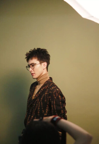 【湛谌】这位帅哥 你好看的有点犯规了噢♡