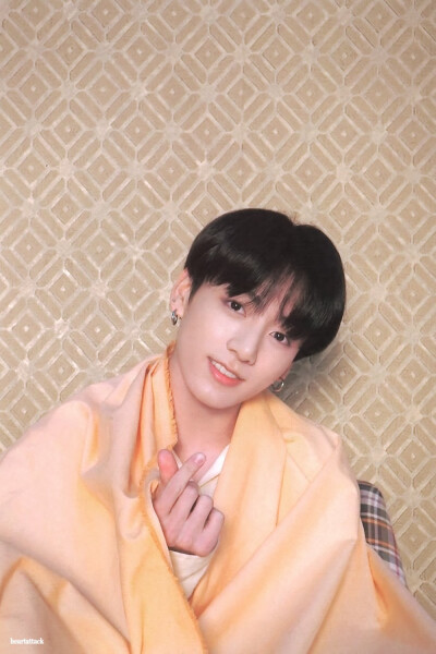 防弹少年团，bts，全员裹被子系列