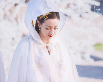 迪丽热巴