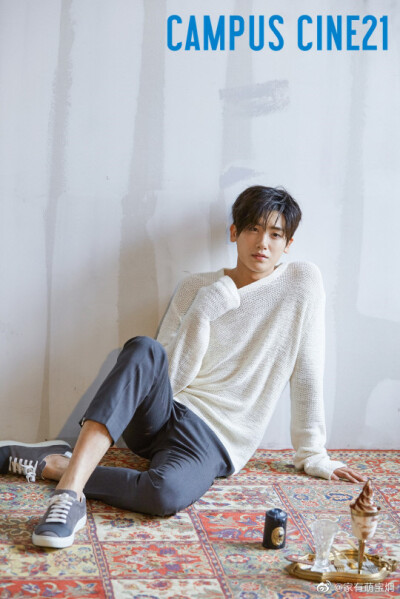 ㄟ(≧◇≦)ㄏ：