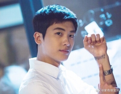 ㄟ(≧◇≦)ㄏ：