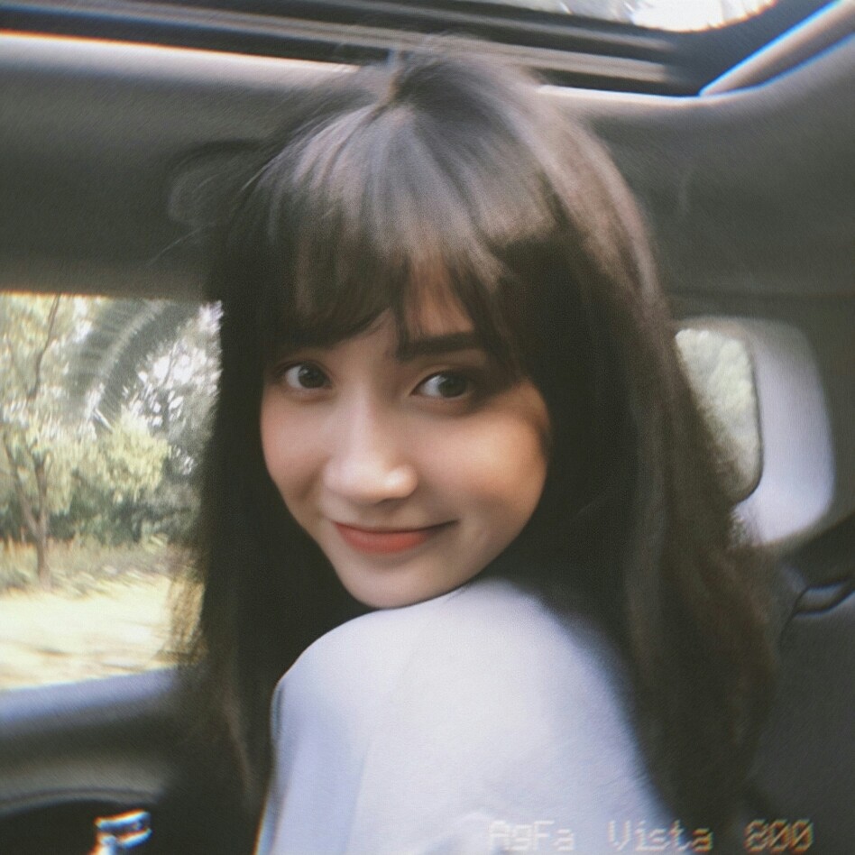 葛鑫怡#自调
抱图点赞 二转标dt姜依然