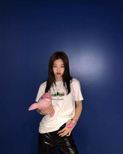 人间香奈儿
jennie