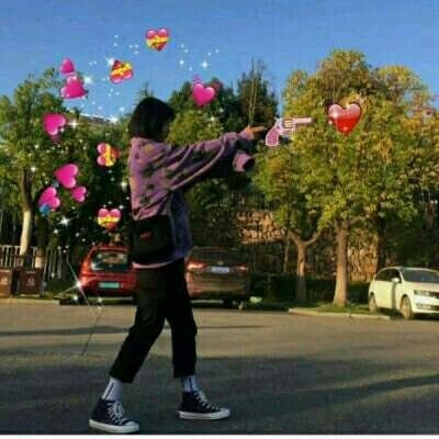 闺蜜头像
亲爱的，你什么时候才能嫁出去呢?
by:moon柚夏