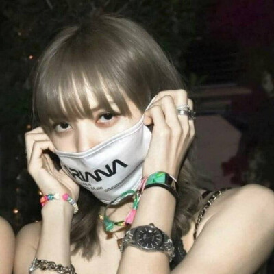 lalisa manoban ☪ 甜豆莎 