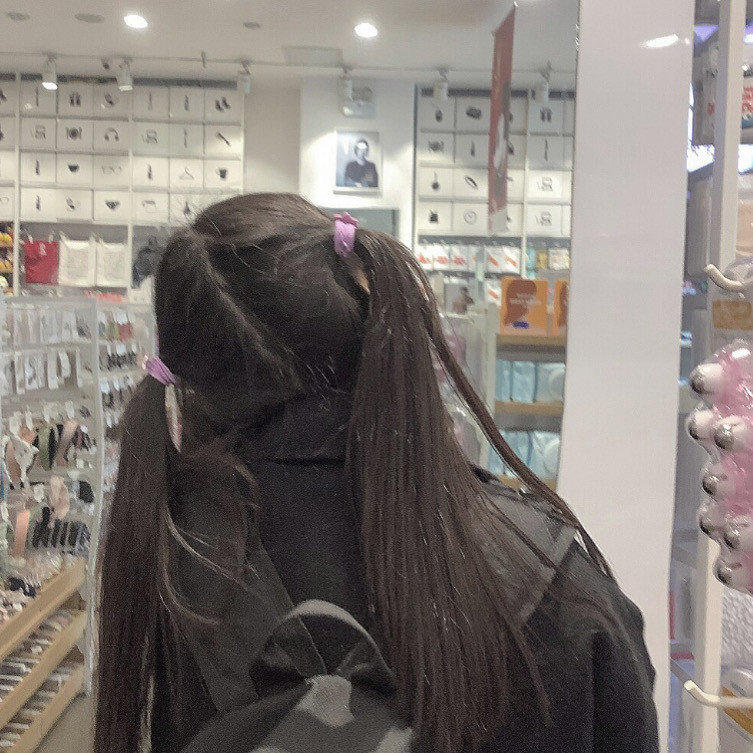 萝莉.背影.侧脸.女头.二传标注dt妤妤小名叫七七