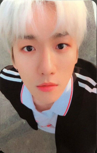 EXO 边伯贤 自拍