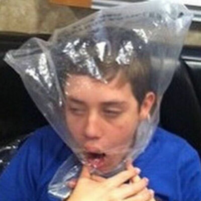 情侣头像 有搞怪有可爱也有复古的 这个专辑会更的比较少 因为我单着的（？）