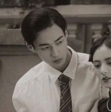 情侣头像 有搞怪有可爱也有复古的 这个专辑会更的比较少 因为我单着的（？）