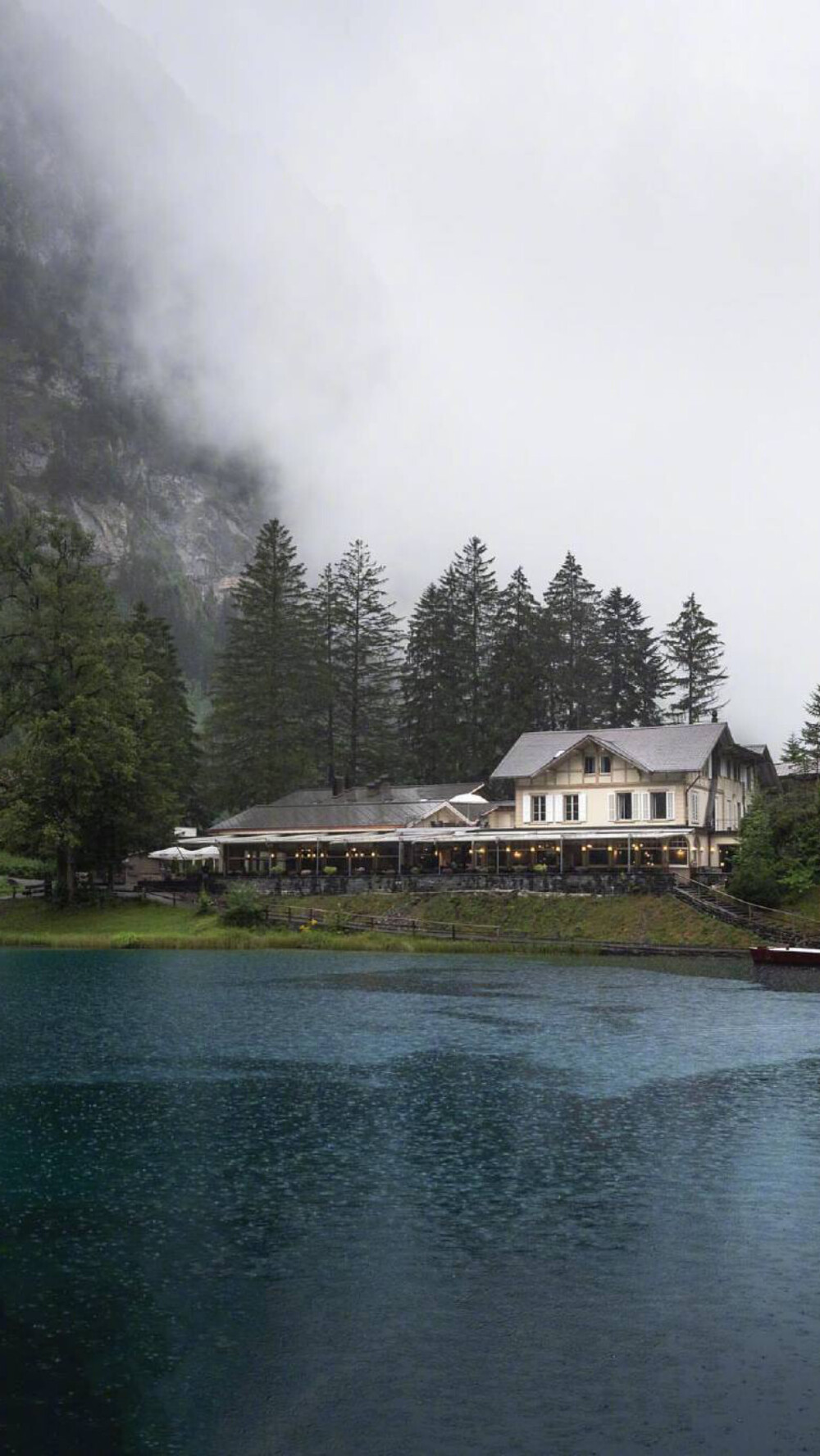 风景壁纸｜挪威｜瀑布｜草原