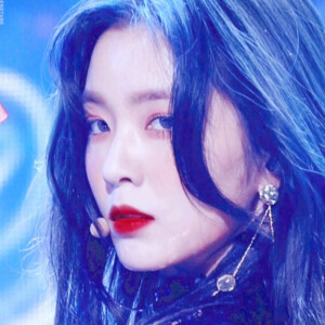 裴珠泫 拿图收藏
原图©唐佳妤