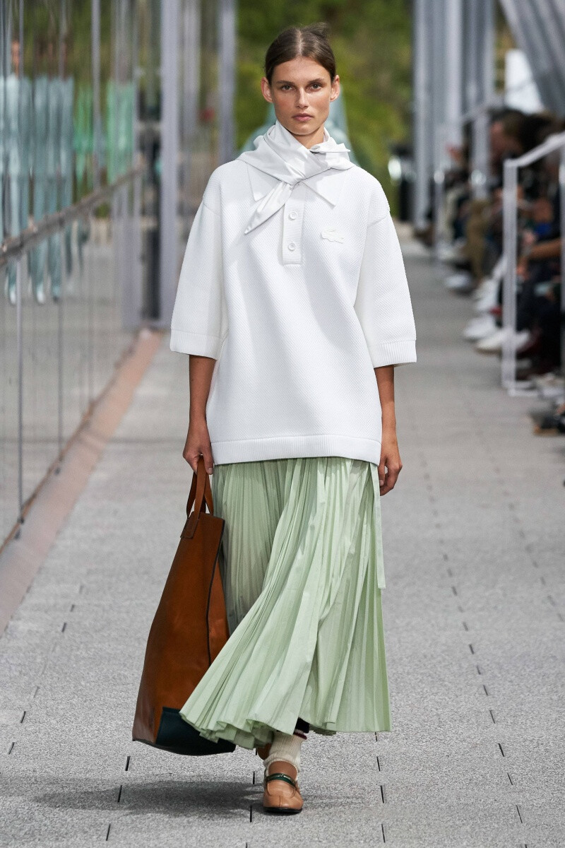 LACOSTE 2020