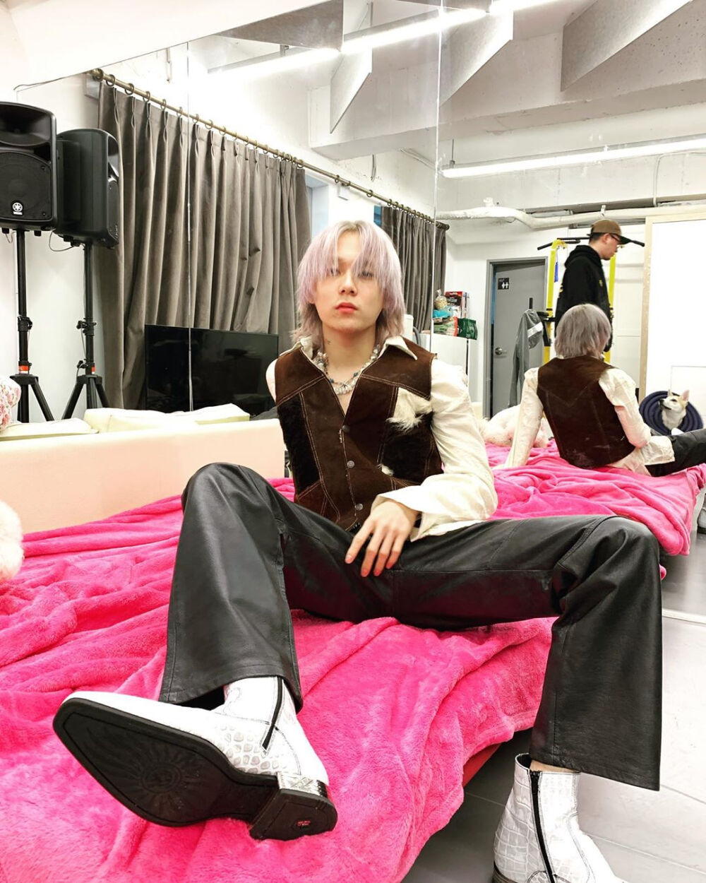 E'Dawn (이던) 