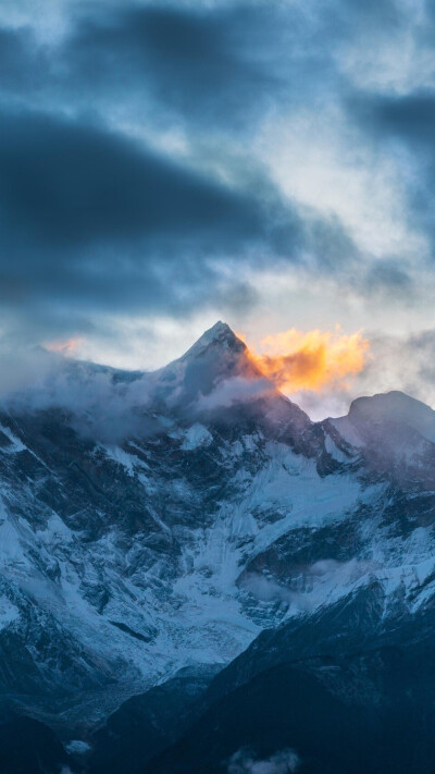 风景壁纸｜雪山｜建筑｜夜景｜云层