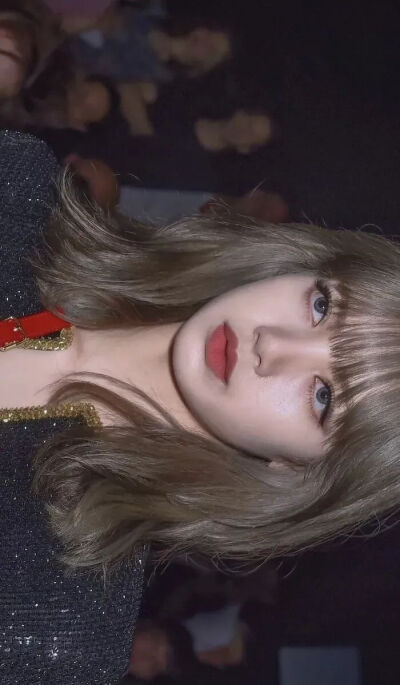 BLACKPINK Lisa壁纸 来pick这个又A又飒的人间芭比！