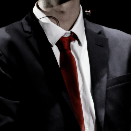 肖战头像by程述。