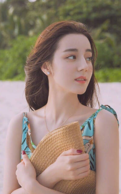 迪丽热巴