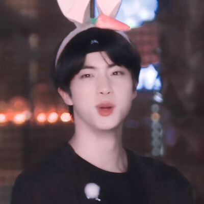 JIN ：