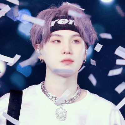 《松月图摘》
SUGA AgustD.