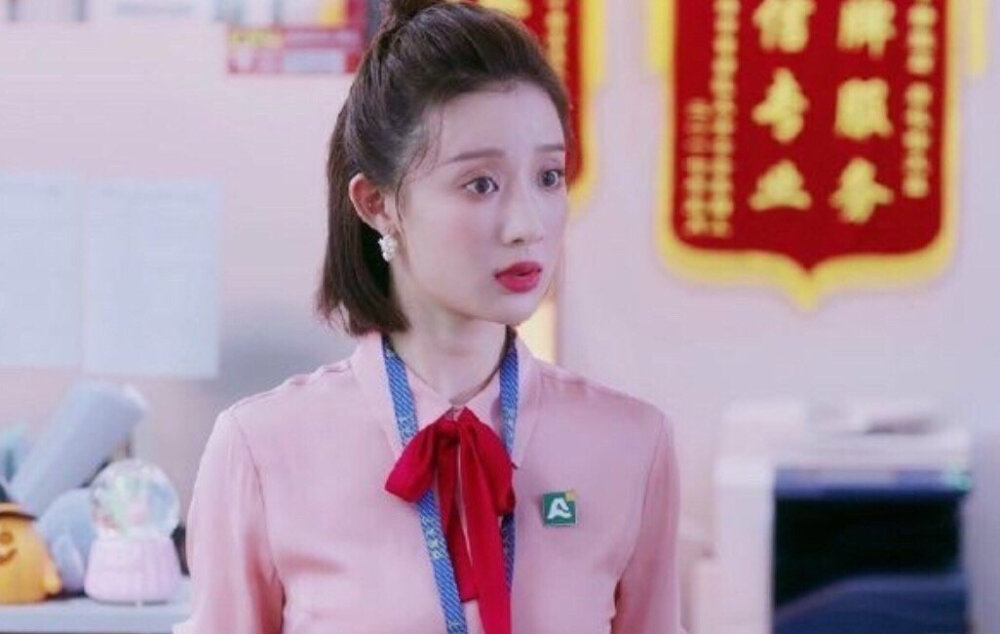 孙佳雨房子塌了有人爆刘昊然前女友是孙佳雨孙佳雨是安家里的朱闪闪