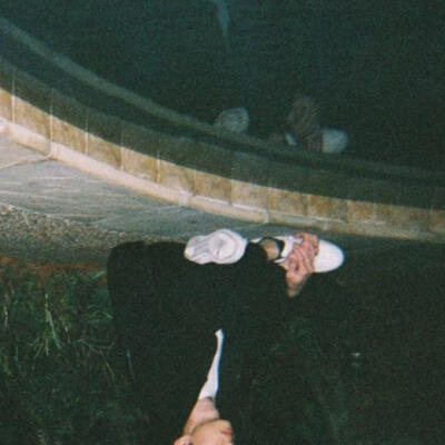 2 soon—keshi 网易云封面