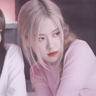 Lisa rosé闺蜜头像
二传注明桃苑
原截白荨