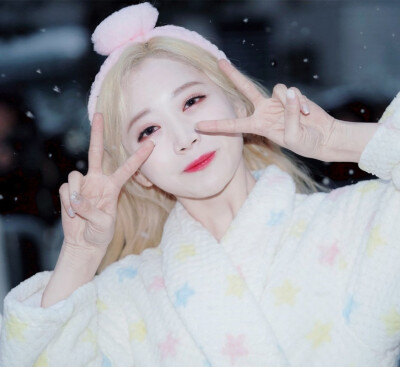 青春有你2-Aurora欧若拉头像
禁二改二传
备注顾甜