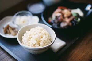 岁月斑驳，时光静好。