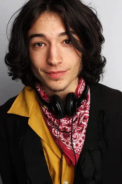 埃兹拉 米勒Ezra Miller