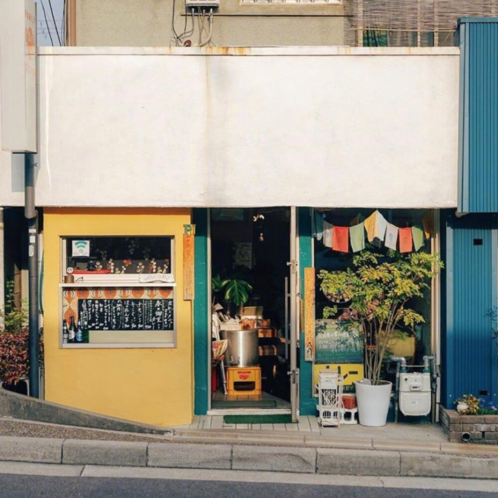 偶遇一家街头小店