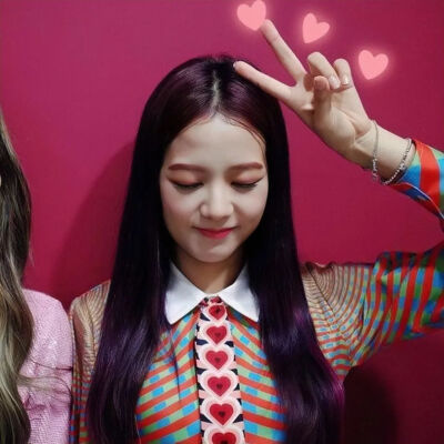 打啵J Jennie✖️Jisoo情头
cr网络 侵删。