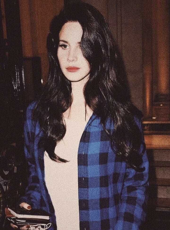 Lana Del Rey 拉娜·德蕾
打雷姐❤