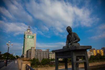 景德镇七十二道制瓷工序青铜组雕