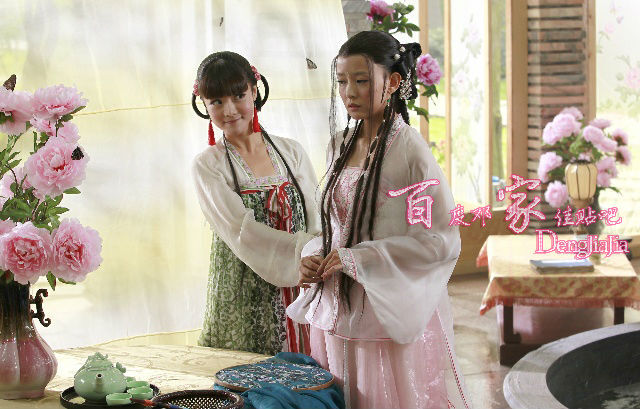 新西厢记邓家佳 饰 红娘周奇奇 饰 崔莺莺