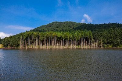 明月山 月亮湖