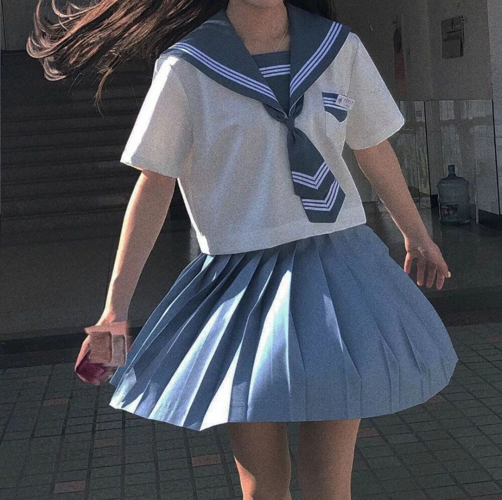 女生学院风头像