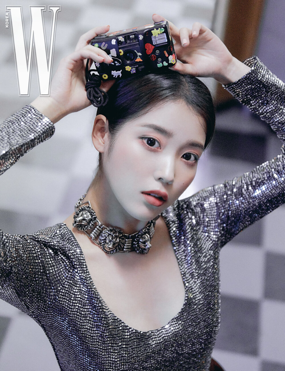 IU x W korea 4月刊画报
甜美又魅力，wuli满月社长赞！！！
IU李知恩GUCCI品牌大使