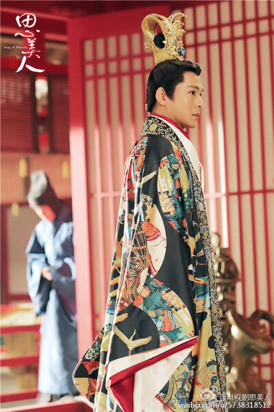 思美人
乔振宇 饰 楚怀王