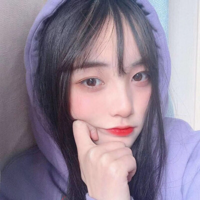 女生头像 点赞会招桃花哦