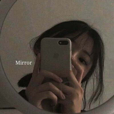 女生头像.文案分享.
从期望到失望这种感觉
你永远不会懂
从舍不得到放下真的需要很大的勇气
我讨厌现在的自己我老以为你爱我
可到最后我才明白自己错了
原来一切都是我自以为是。