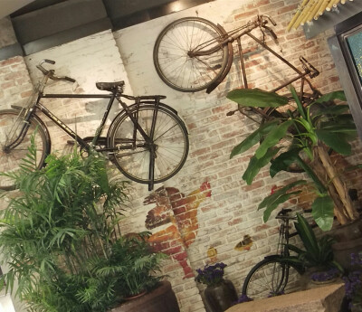 睡觉了，帮我关下月亮