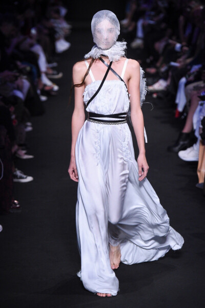 Ann Demeulemeester 2019 春夏高级成衣