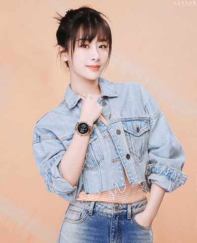 杨紫|fossil全球代言人|cr水印侵删