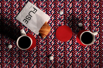 时尚红蓝圆点，咖啡品牌形象和包装设计