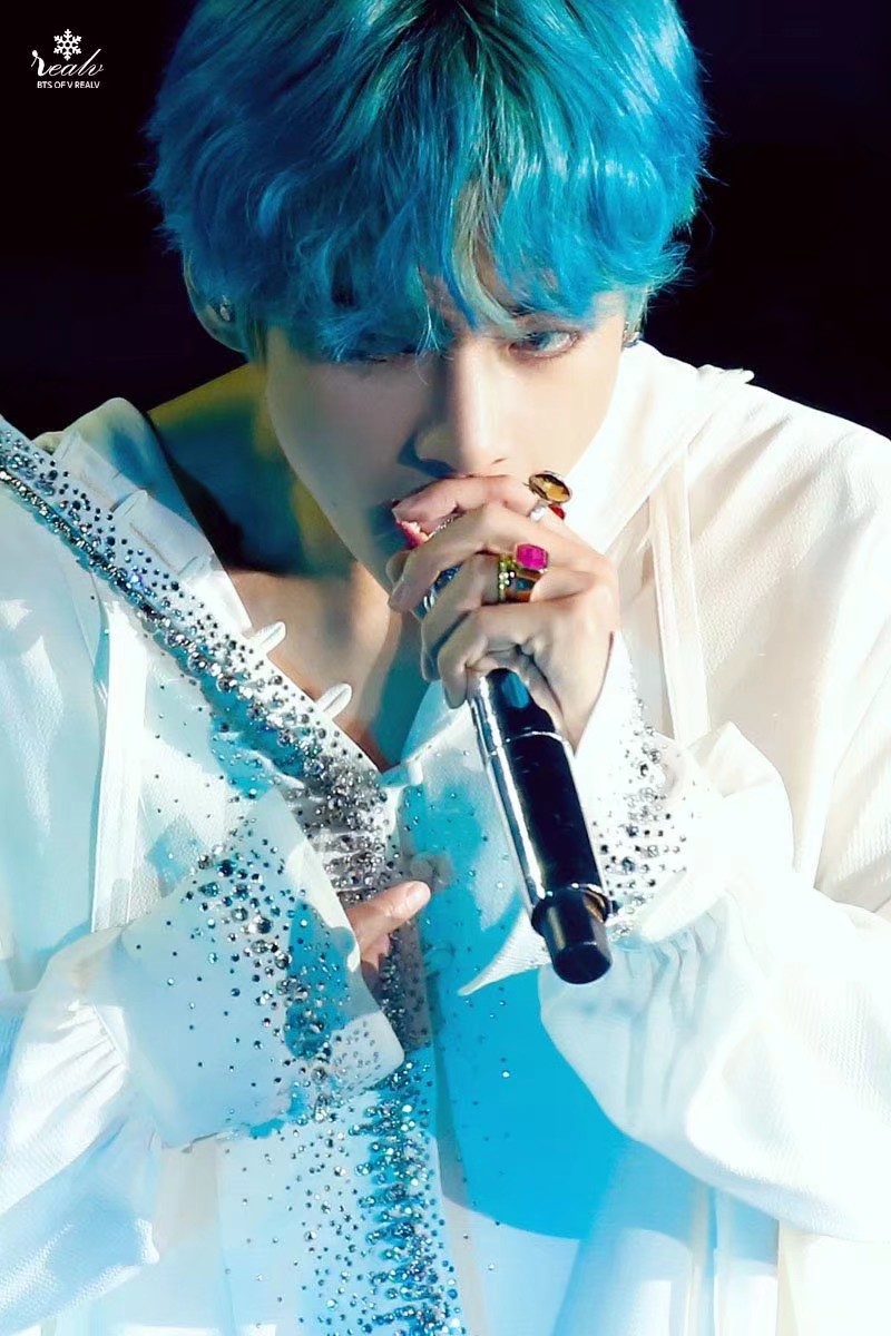 金泰亨btsv盛世美颜赞评论更多