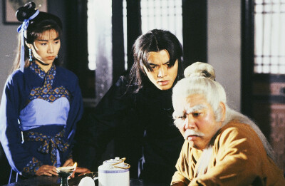 金蛇郎君
彭家丽 饰 夏侯嫣
郑伊健 饰 解连环