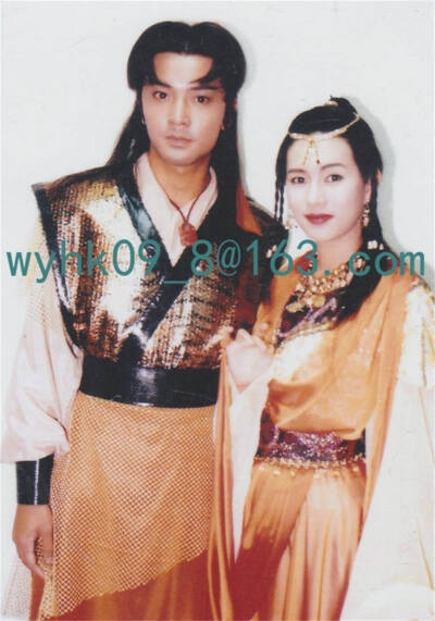 金蛇郎君
郑伊健 饰 解连环
罗慧娟 饰 月半弯