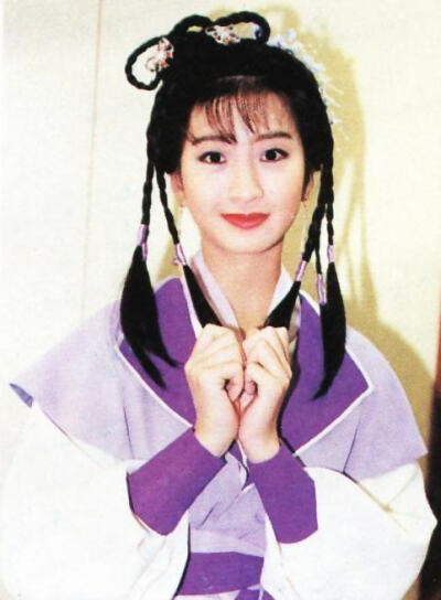 金蛇郎君
梁佩湖 饰 龙儿