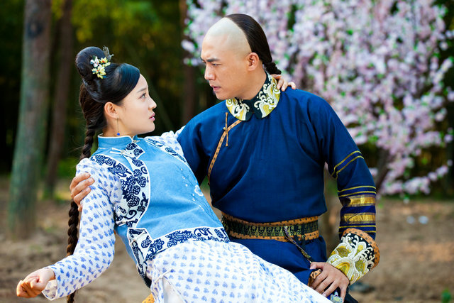 宫锁珠帘
袁姗姗 饰 钮祜禄·怜儿
杜淳 饰 爱新觉罗·胤礼